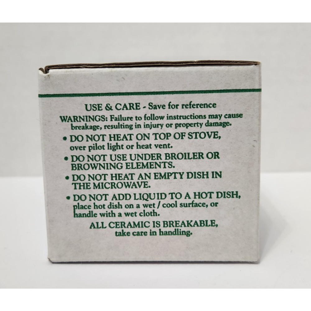 Corelle Salt & Pepper Shaker Set Christmas White WINTER HOLLY with Box #6018569 - Picture 10 of 13